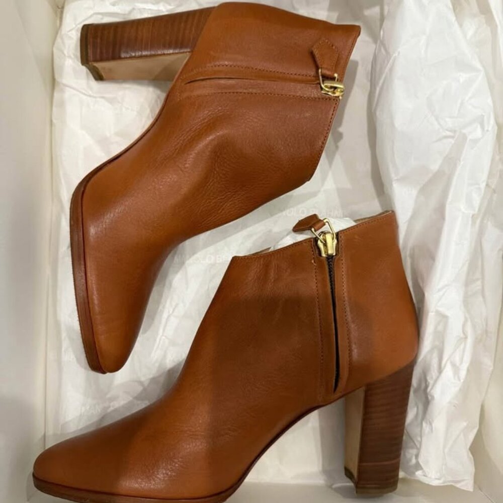 Manolo Blahnik Brusta Brown Leather Ankle Boots